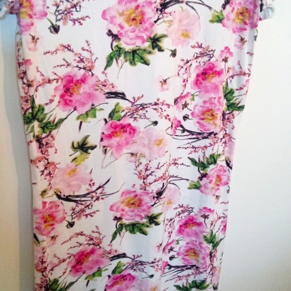 Rue 21 Cherry Blossom Floral Maxi T-Shirt Dress - Picture 4 of 8